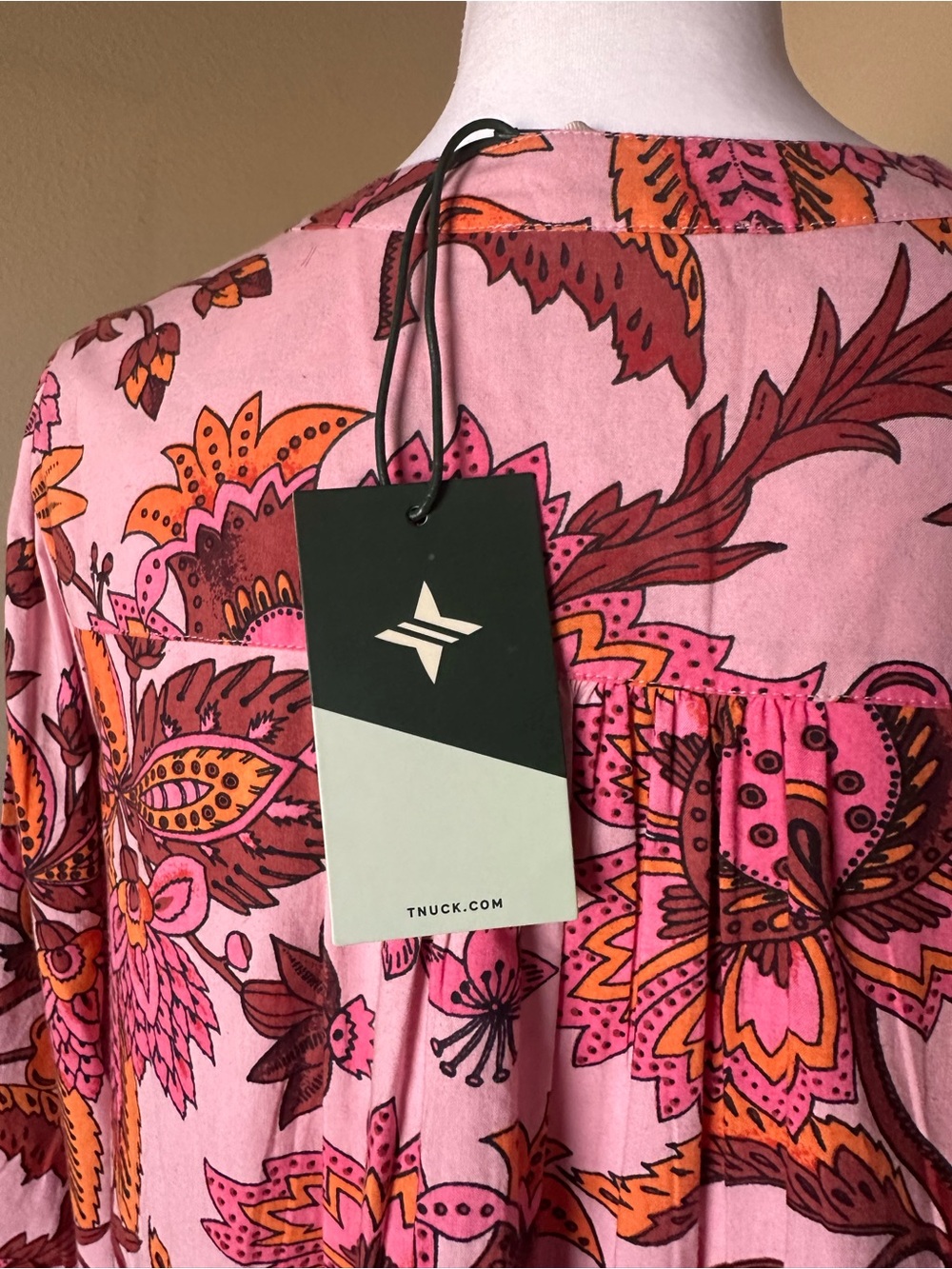 Tuckernuck NWT Pink Paisley Sunset Chintz Kenzo Dress Sz S Babydoll Smocked Cuff - Picture 6 of 10
